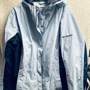 Women’s Columbia Omni-Tech Light Blue and Navy Waterproof Jacket